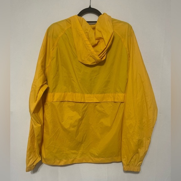 Eddie Bauer LIKE NEW men's L packable vented hooded wind breaker jacket - Picture 4 of 4